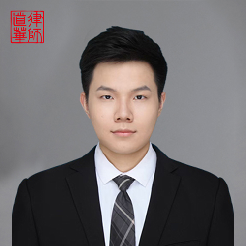欧阳谨轩